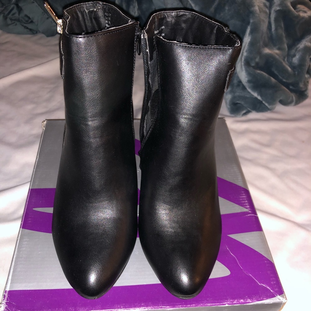 Black boots